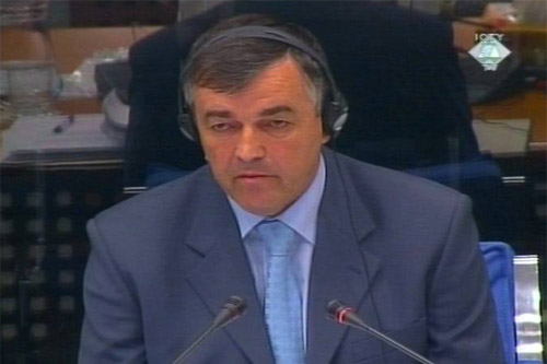 Bozidar Delic, defense witness for Milosevic