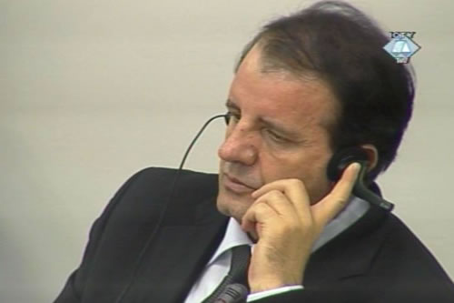 Sefer Halilovic in the courtroom