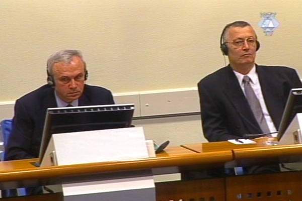 Jovica Stanisic and Franko Simatovic in the courtroom