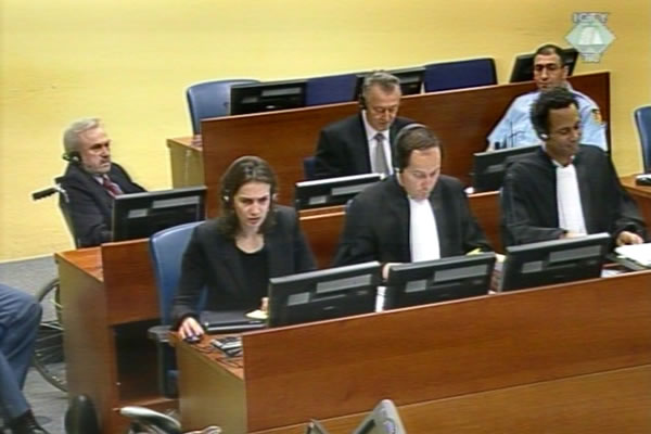 Jovica Stanisic and Franko Simatovic in the courtroom