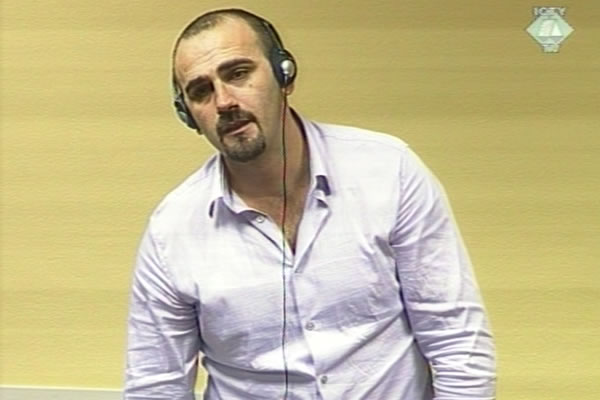 Shefqet Kabashi in the courtroom