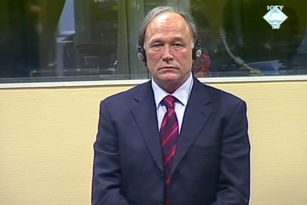 Vlastimir Djordjevic in the courtroom