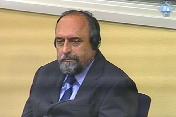 Goran Hadzic in the courtroom