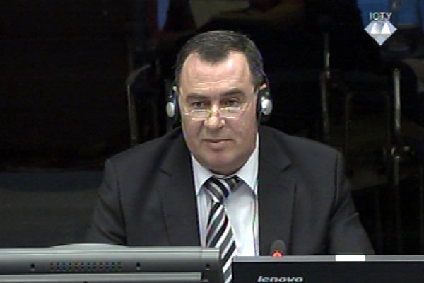 Vladimir Glamocic, witness at the Radovan Karadzic trial