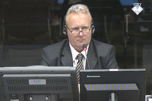 Dragan Maletic, defence witness at Rako Mladic trial