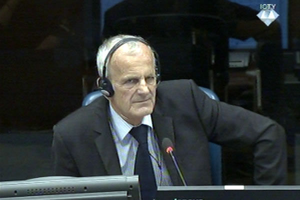 Milorad Sokolovic, defence witness at Rako Mladic trial