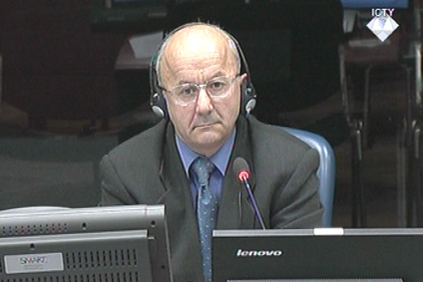 Velimir Kevac, defence witness at Rako Mladic trial