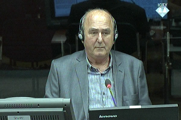 Mile Dosenovic, witness at the Ratko Mladic trial