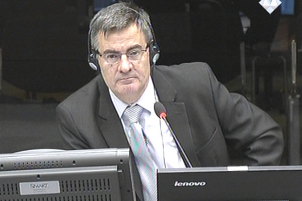 Mile Poparic, defence witness at Rako Mladic trial