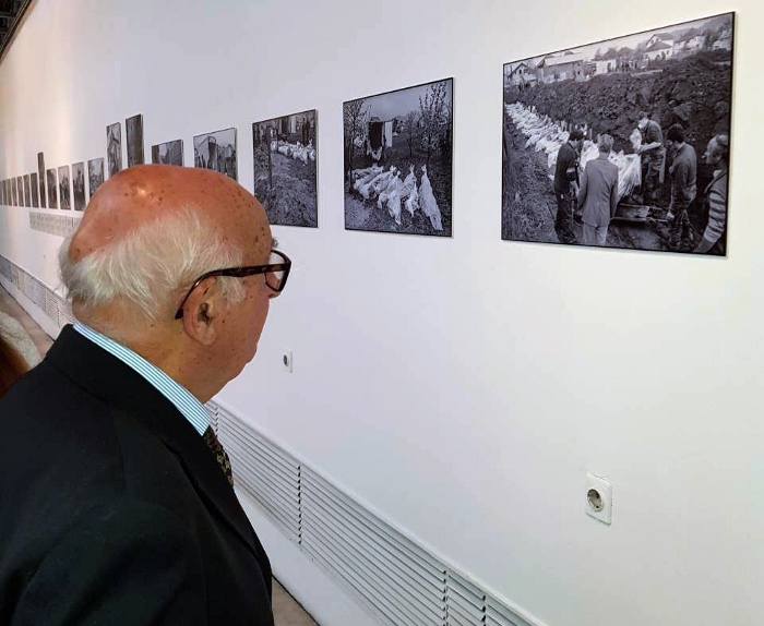 Judge Theodor Meron visiting the exhibition in History Museum of B-H in Sarajevo