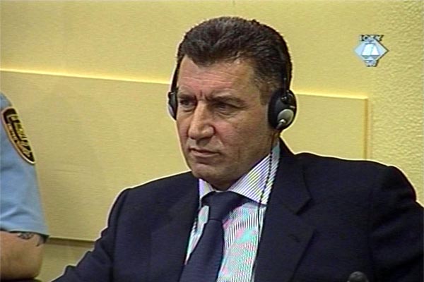 Ante Gotovina in the courtroom