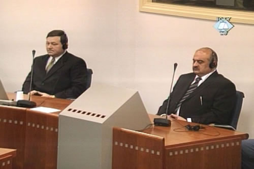 Ivan Cermak i Mladen Markac in the courtroom