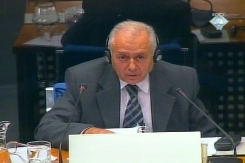 Dobreta Aleksovski, defense witness for Milosevic