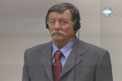 Dragomir Milosevic in the courtroom