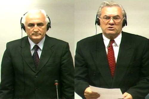 Milan Gvero and Radivoj Miletic in the courtroom 