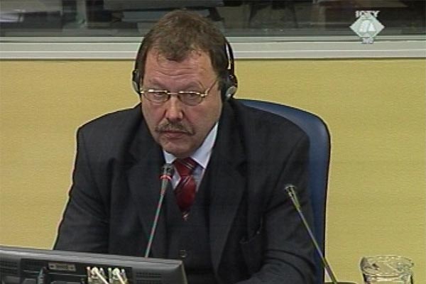 Kornelis Hendrik Nikolai, witness in the Dragomir Milosevic trial