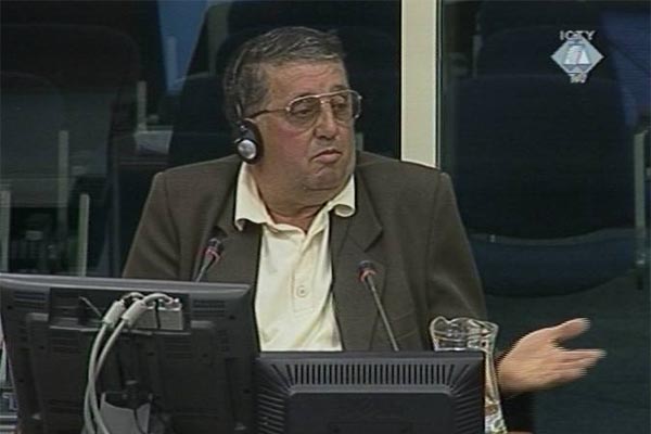 Mihajlo Galic, witness in the trial of the former military and police officials charged with the Srebrenica genocide 