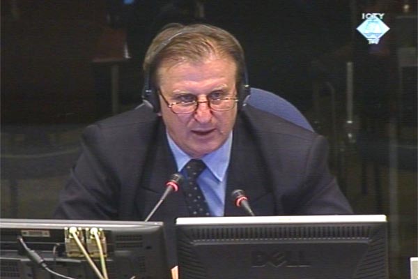 Radojko Stefanovic, defense witness for Vladimir Lazarevic