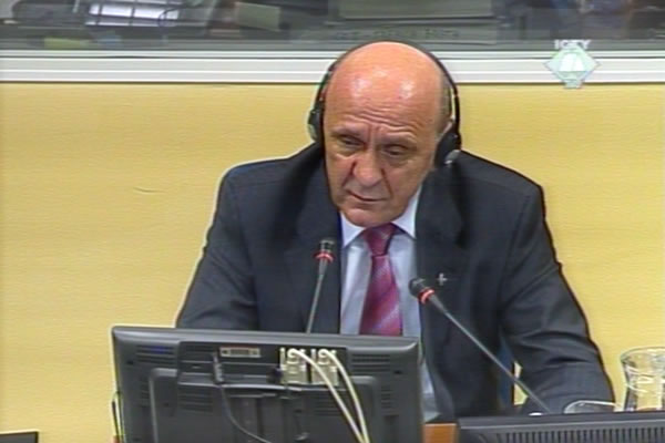 Sulejman Tihic, witness in the Vojislav Seselj trial
