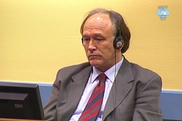 Vlastimir Đorđević u sudnici Tribunala